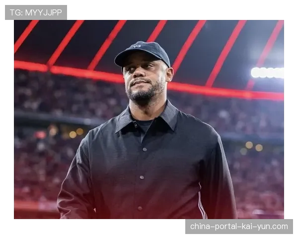 拜仁半场0-3落后美因茨孔帕尼中场紧急调整